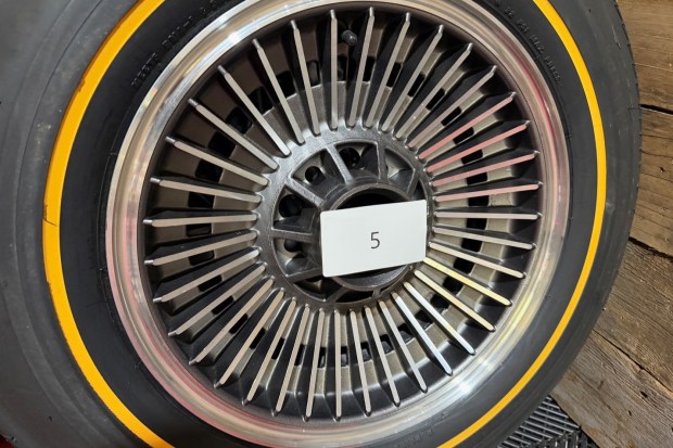 Kelsey-Hayes Knock-Off Wheels for Chevrolet Corvette - Image 8
