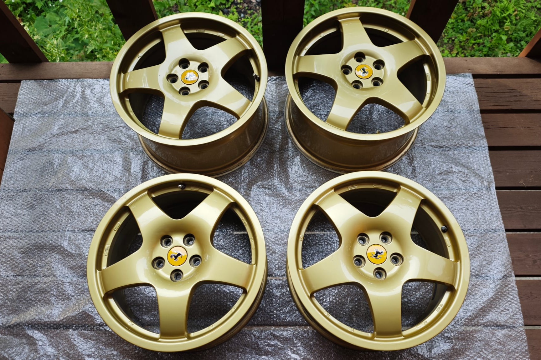 No Reserve: 18×8″ and 18×10″ Speedline SL886 Magnesium Wheels for Ferrari F355