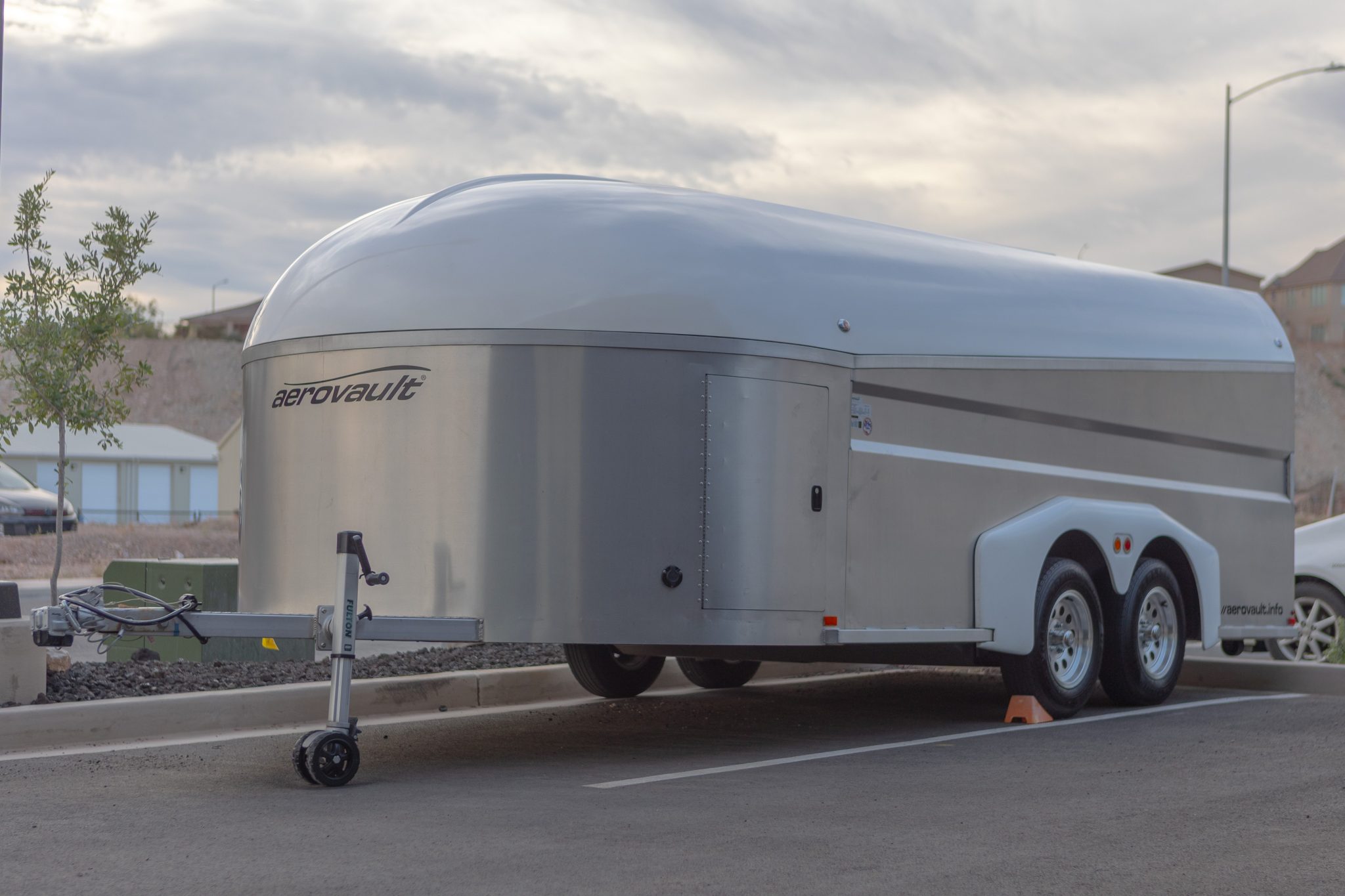 No Reserve: 2021 Aerovault MkII Trailer