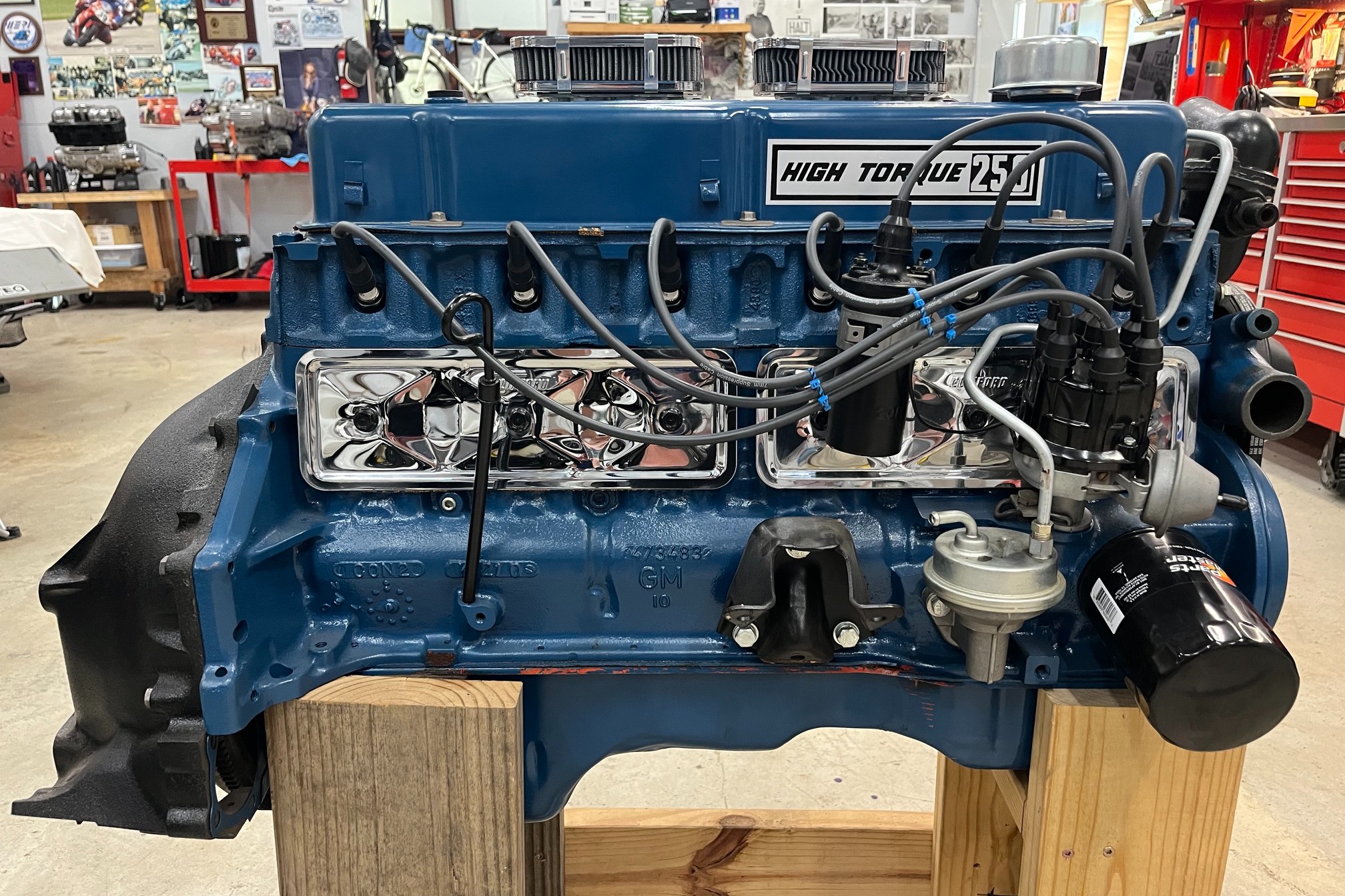 No Reserve: Chevrolet 250ci Inline-Six Engine