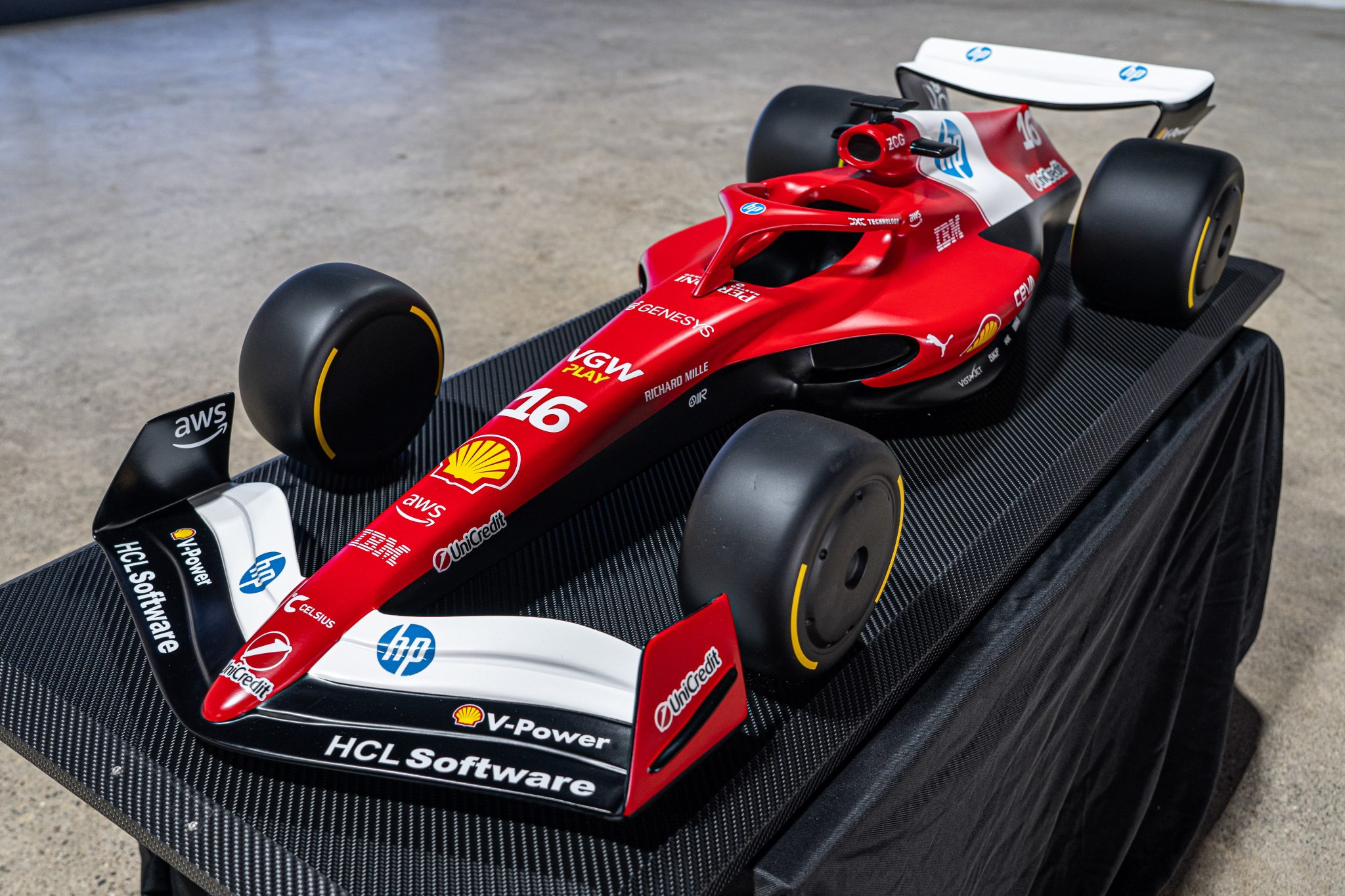 No Reserve: Ferrari SF-25-Style Display Model