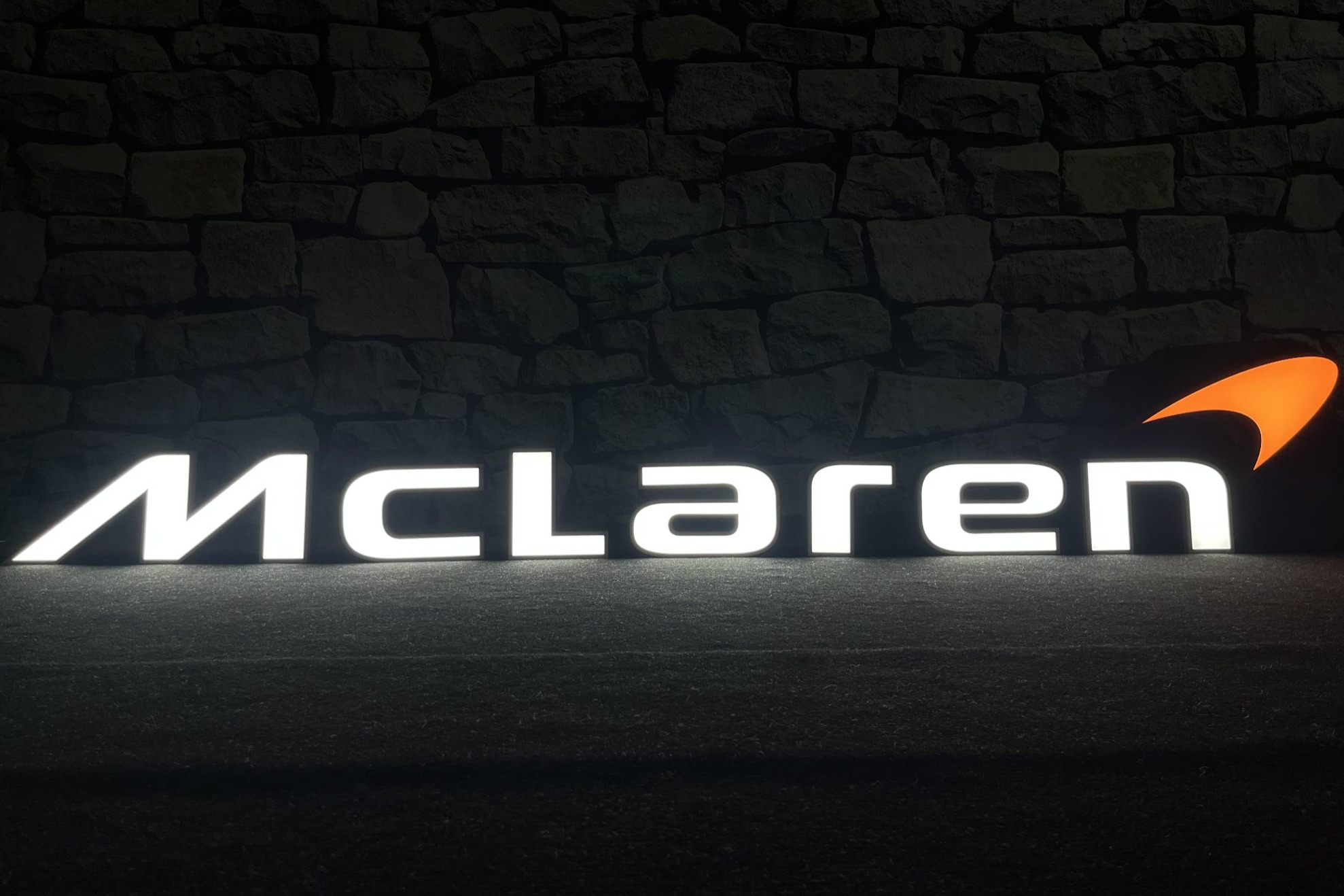 No Reserve: Illuminated McLaren Sign