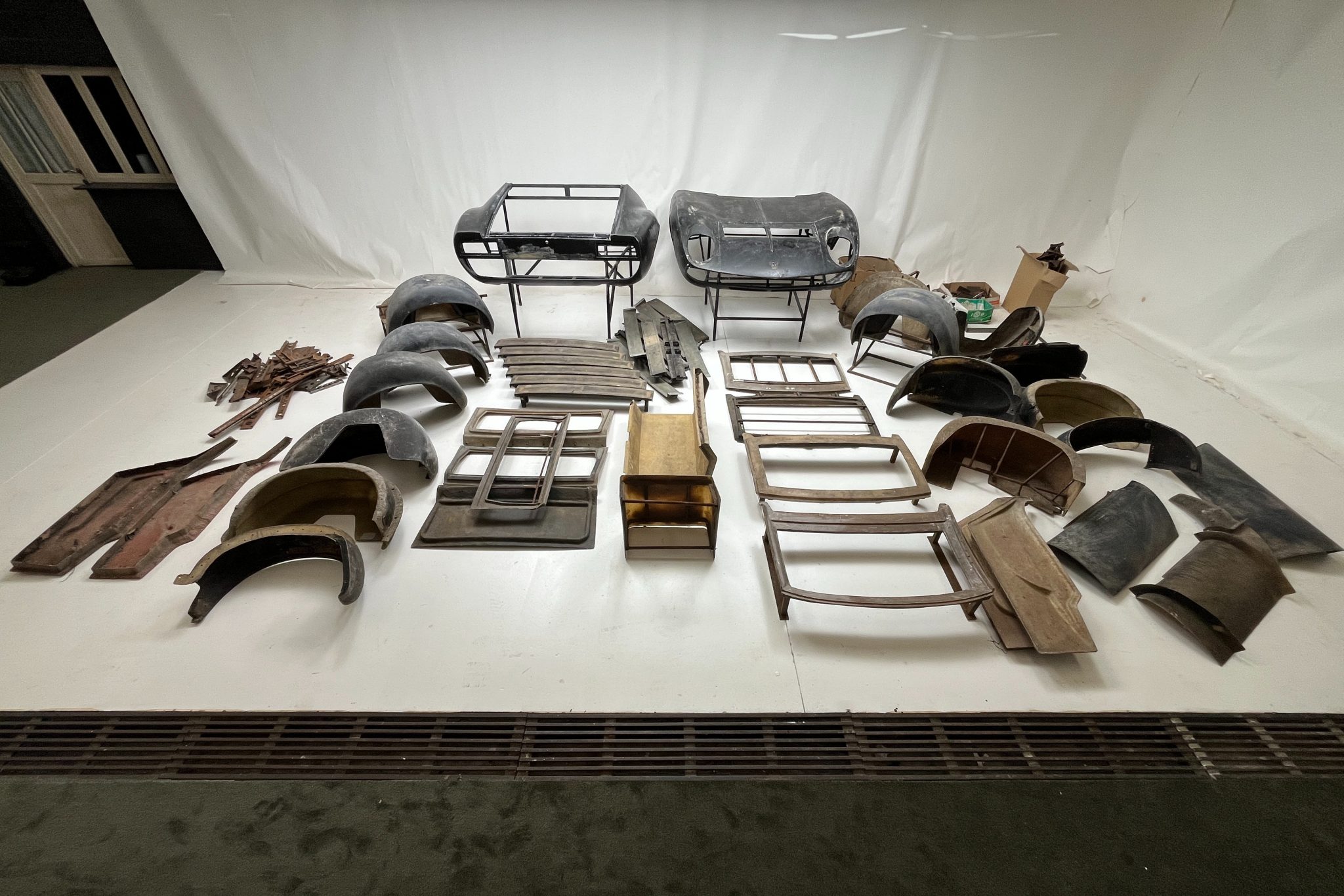 No Reserve: Lamborghini Miura Fiberglass Clamshells & Body Tooling Parts