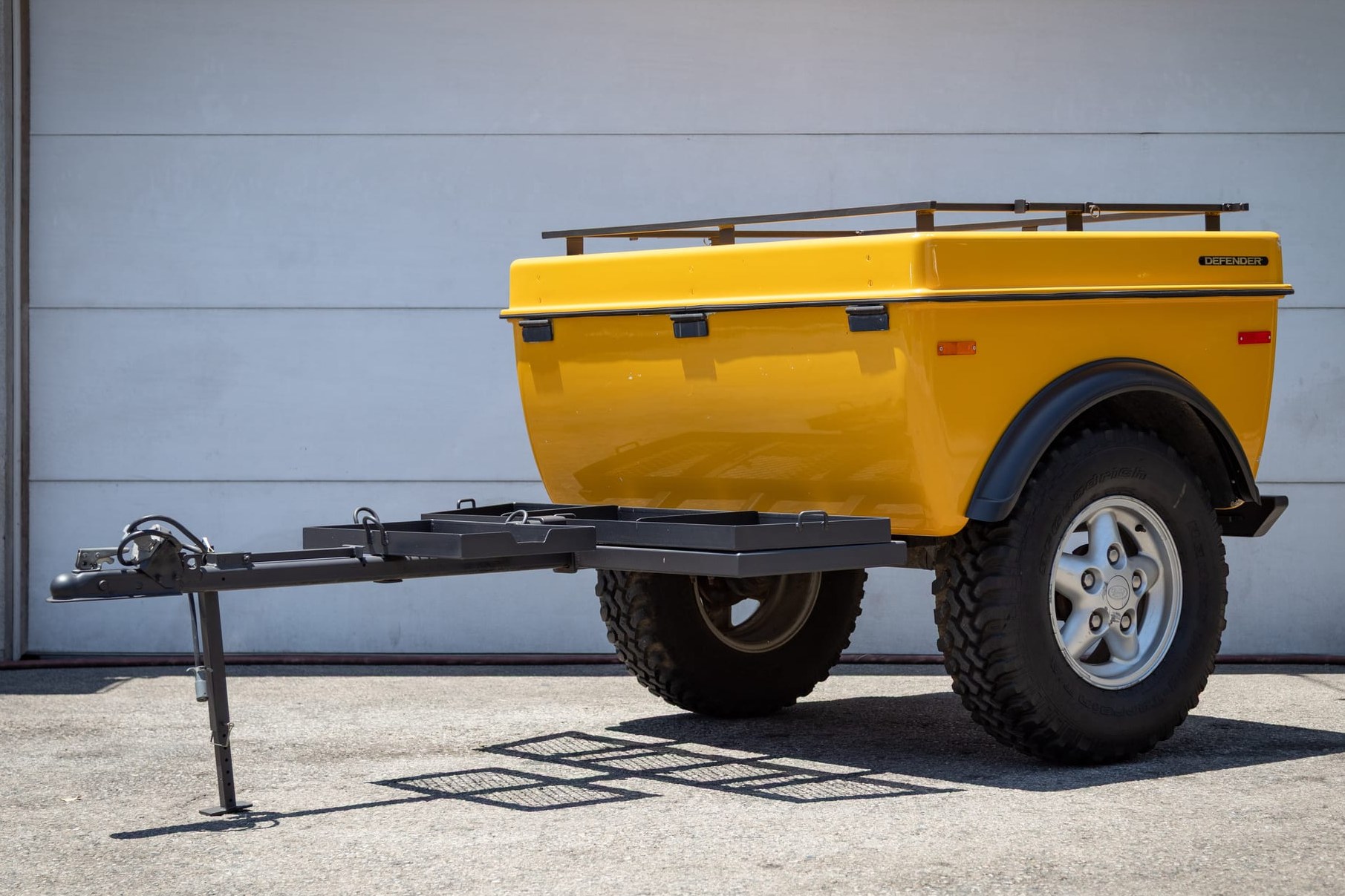 No Reserve: Land Rover Defender–Style Trailer