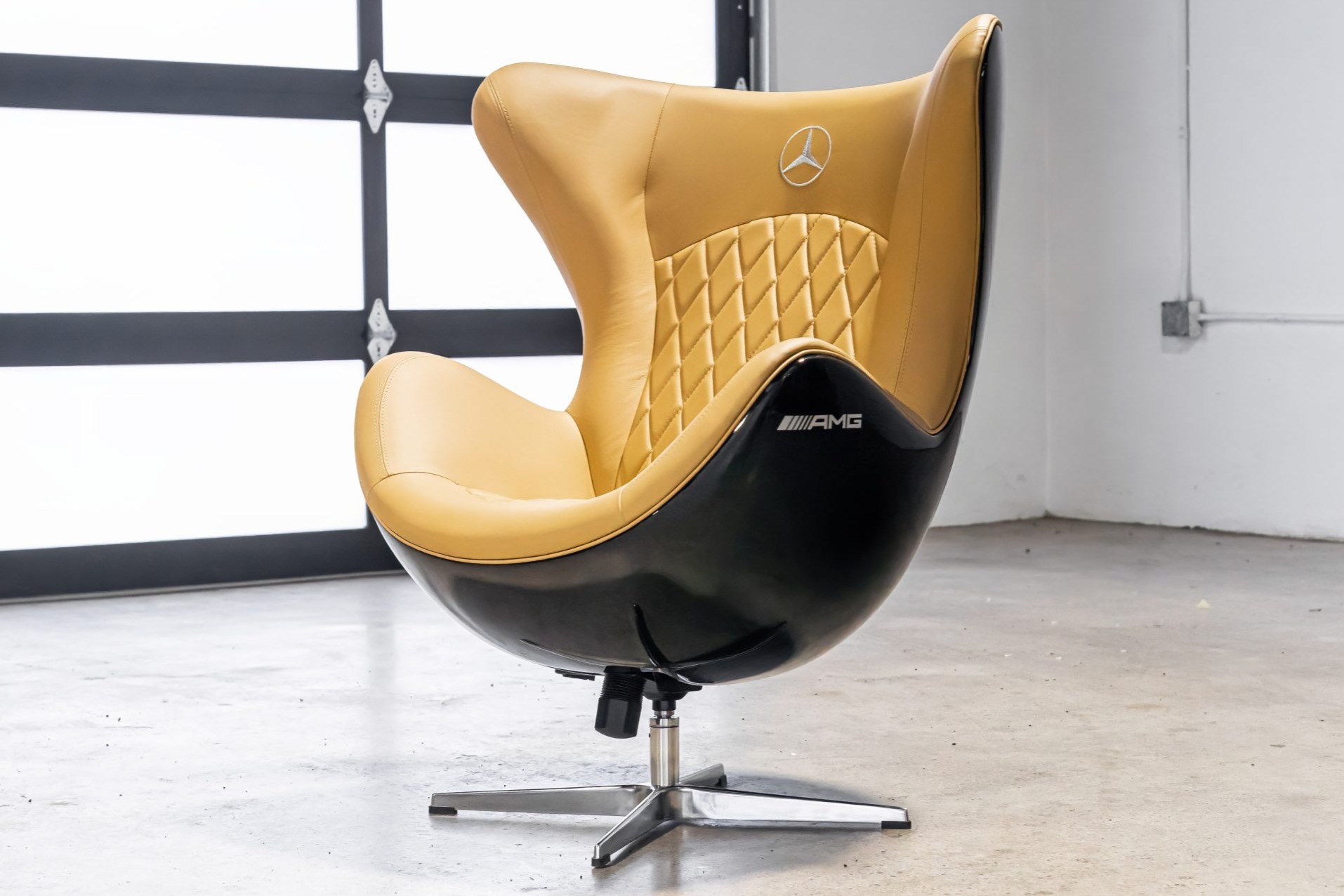 No Reserve: Mercedes-Benz AMG–Livery Chair