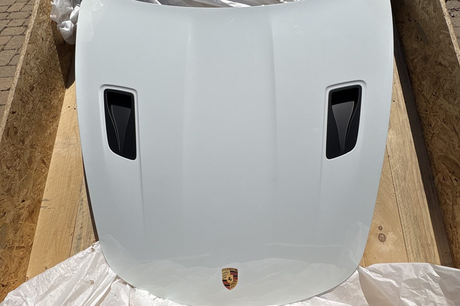 No Reserve: Porsche 991 Carbon-Fiber Hood