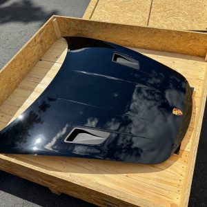 No Reserve: Porsche 991 Carbon-Fiber Hood