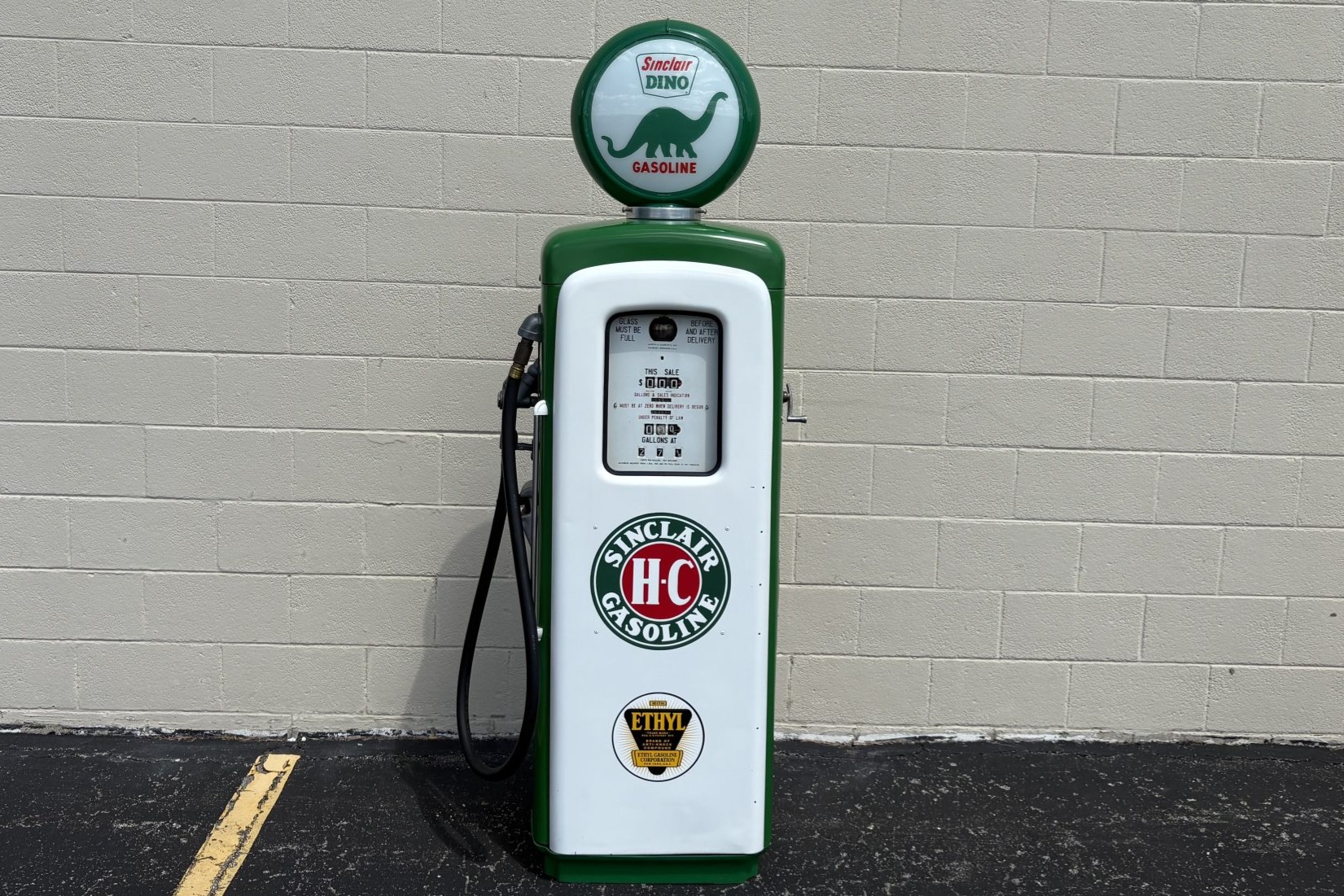 No Reserve: Sinclair-Branded Martin & Schwartz Gas Pump