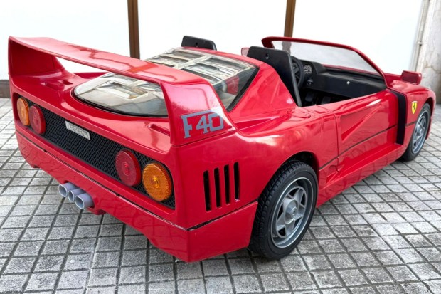 Giordani Ferrari F40-Style Electric Go-Kart - Image 6