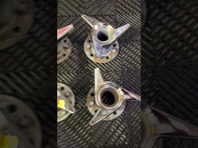 Kelsey-Hayes Knock-Off Wheels for Chevrolet Corvette - Image 7