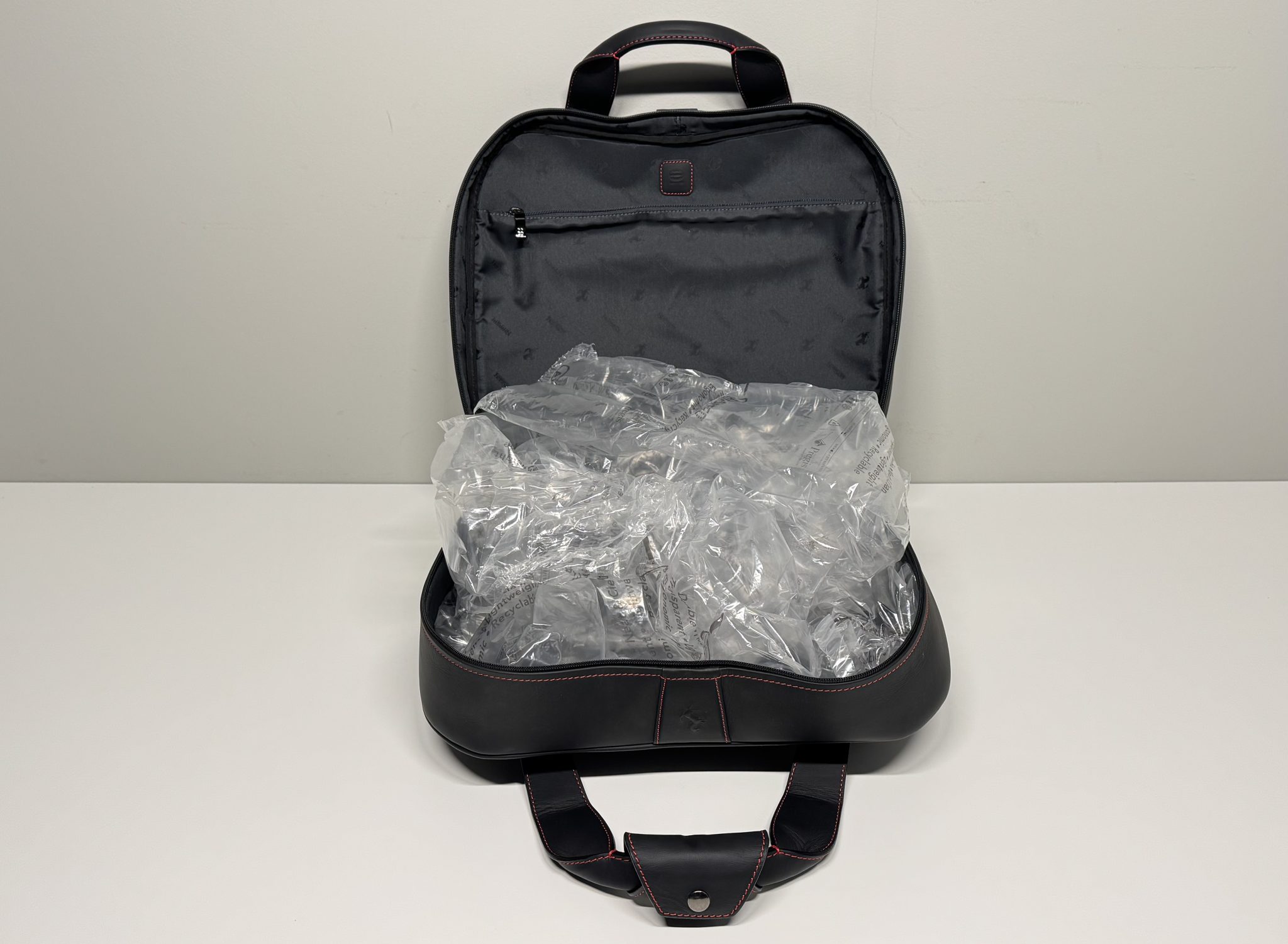Three-Piece Ferrari 458 Italia Luggage Set by Schedoni - Image 5