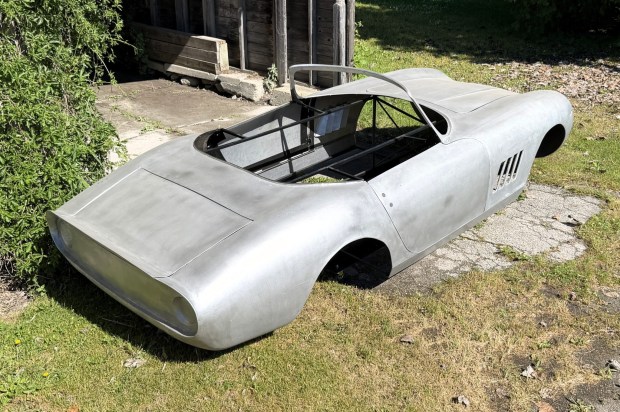 Ferrari 275 GTB/4S “N.A.R.T.” Spyder-Style Body - Image 6