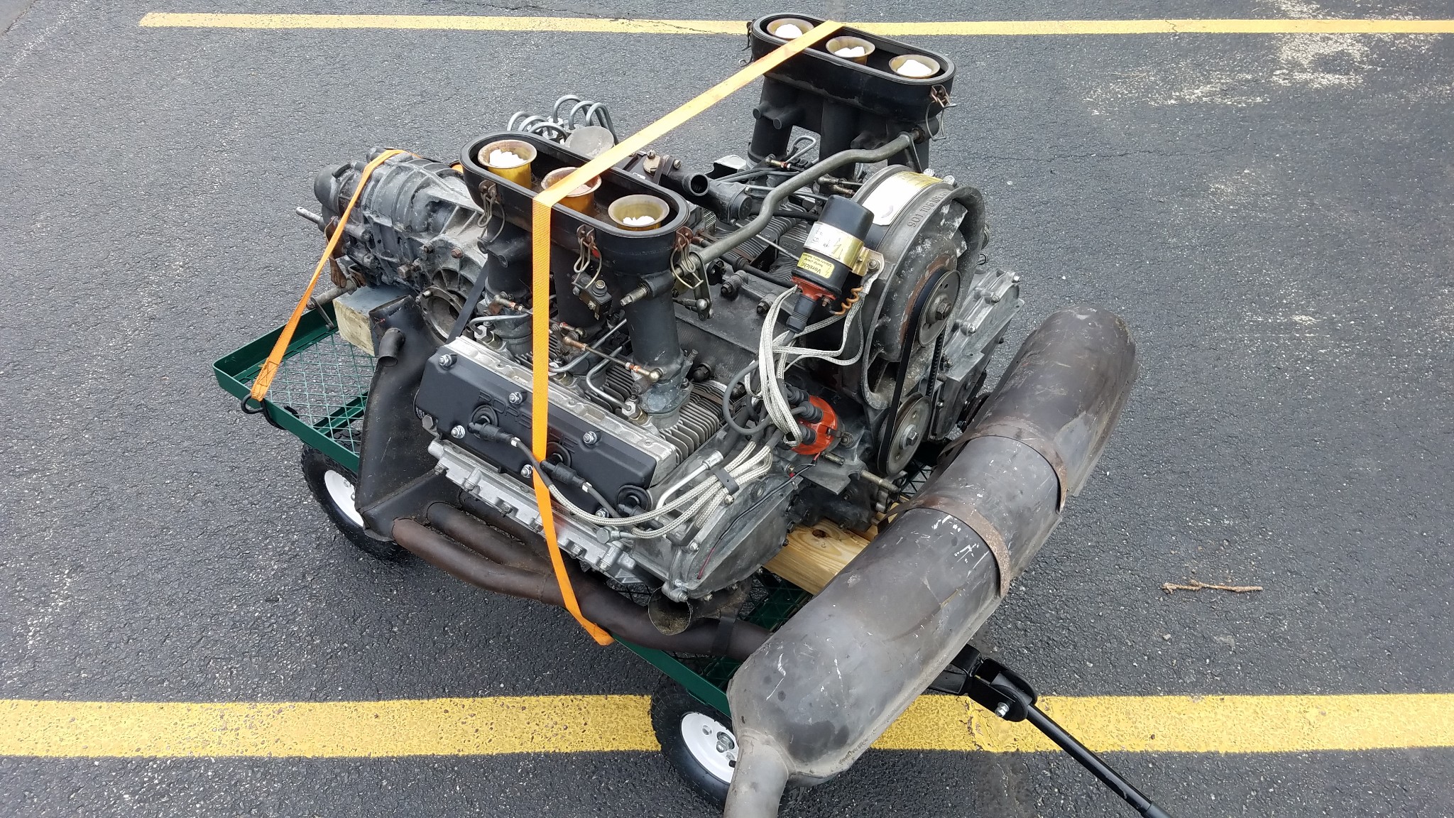 Porsche 911S 2.2L Engine and Transmission - Image 4