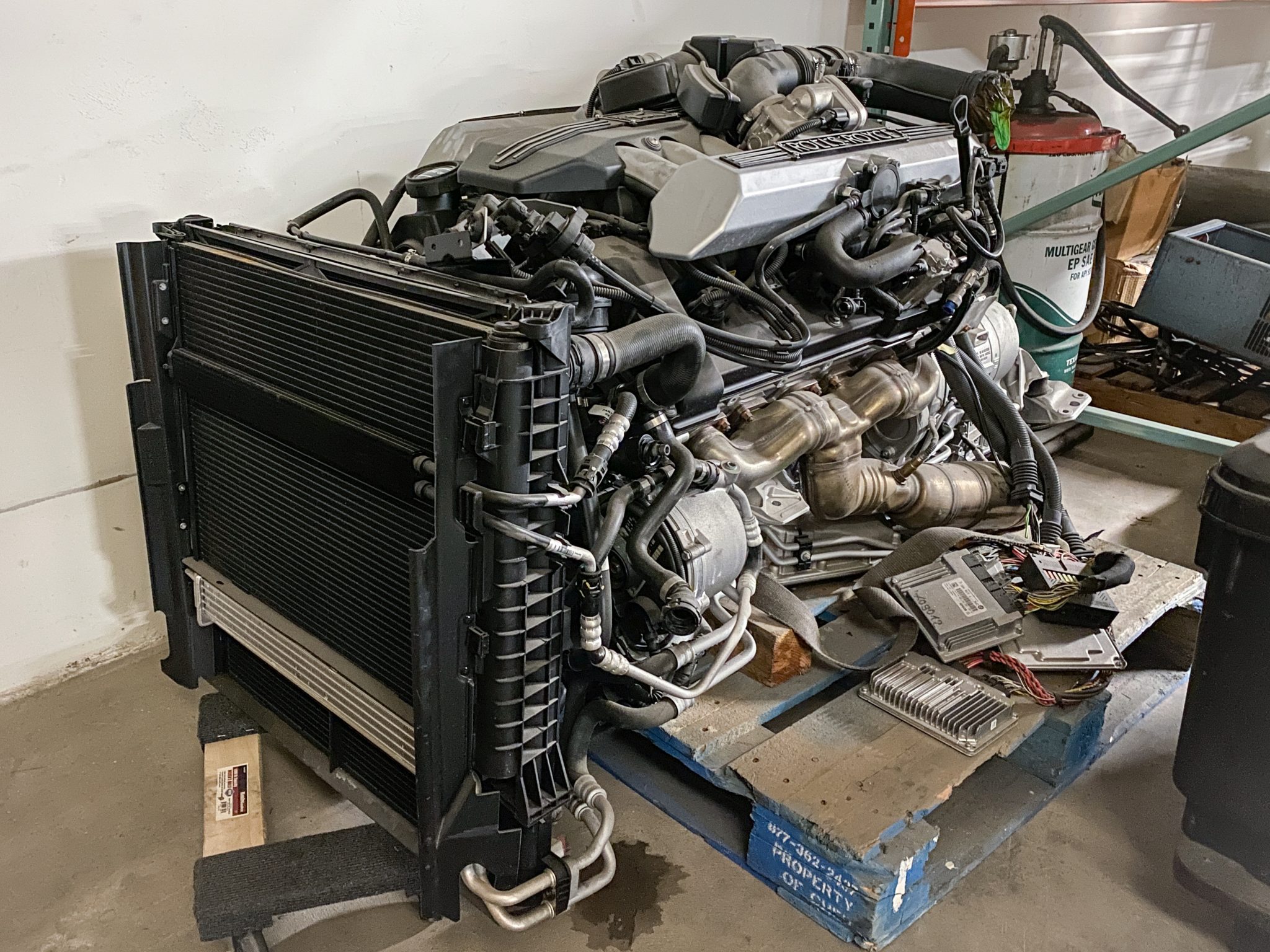2009 Rolls-Royce Phantom Engine and Transmission - Image 3