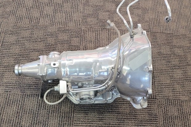 Arias 454 Hemi V8 Engine and 3-Speed Automatic Transmission - Image 4