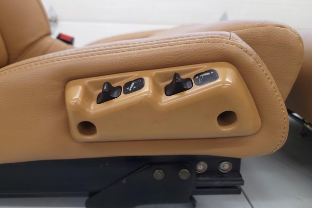 Acura NSX Seats - Image 5