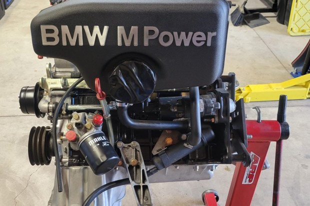 BMW S14 Engine and Getrag 5-Speed Gearbox - Image 8