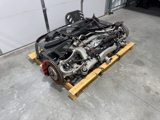 Alfa Romeo Giulia Quadrifoglio Twin-Turbo V6, ZF Transmission, and Parts Collection - Image 3