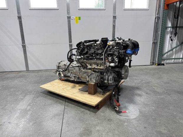 Alfa Romeo Giulia Quadrifoglio Twin-Turbo V6, ZF Transmission, and Parts Collection - Image 5
