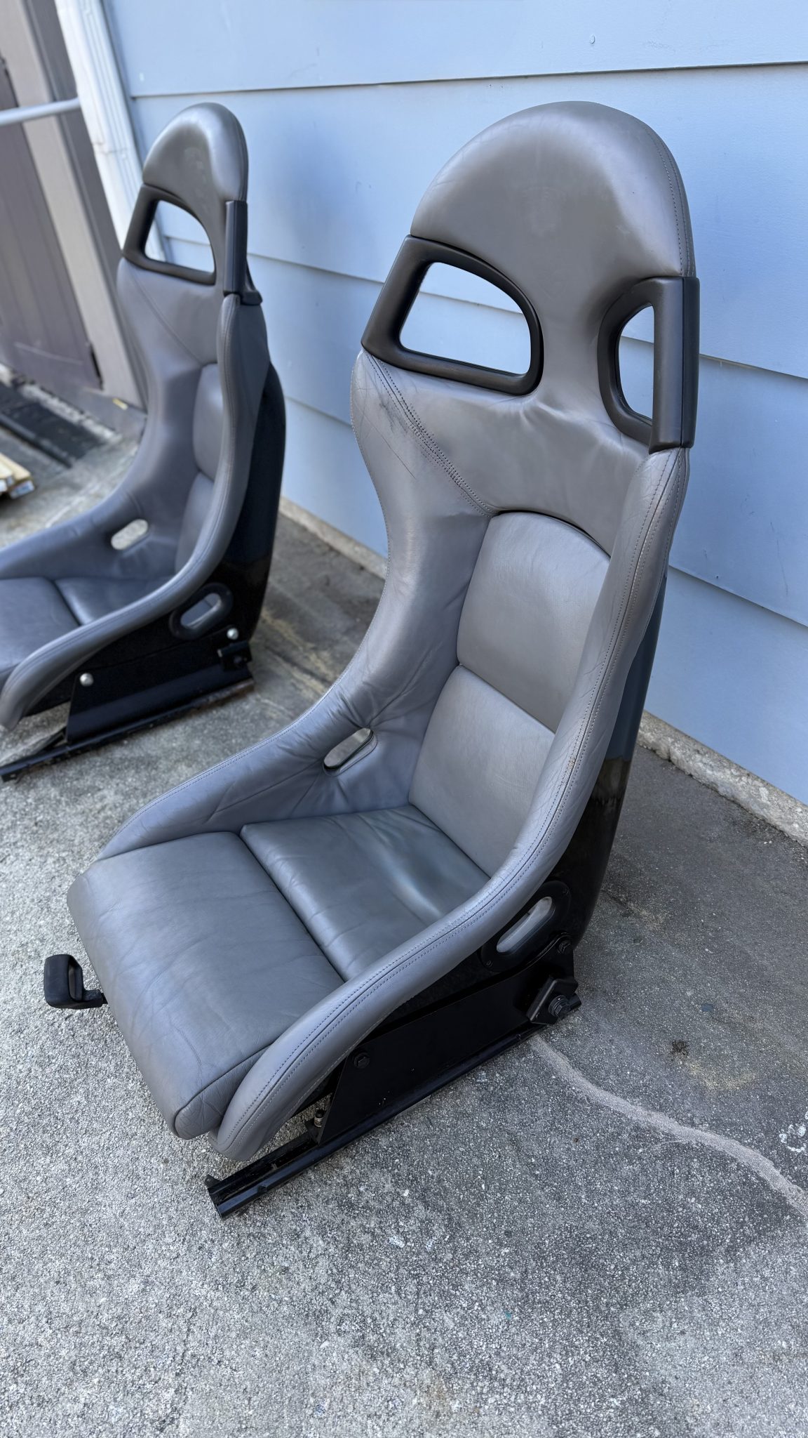 Euro Porsche 996 GT3 Recaro Seats - Image 2