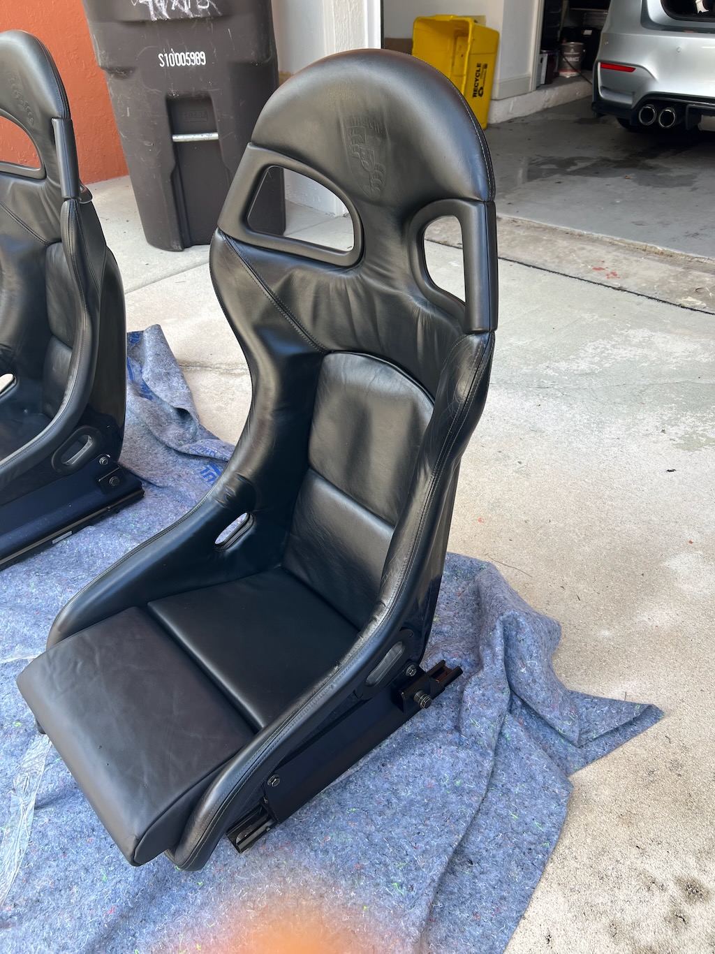 Euro Porsche 996 GT3 Recaro Seats - Image 3