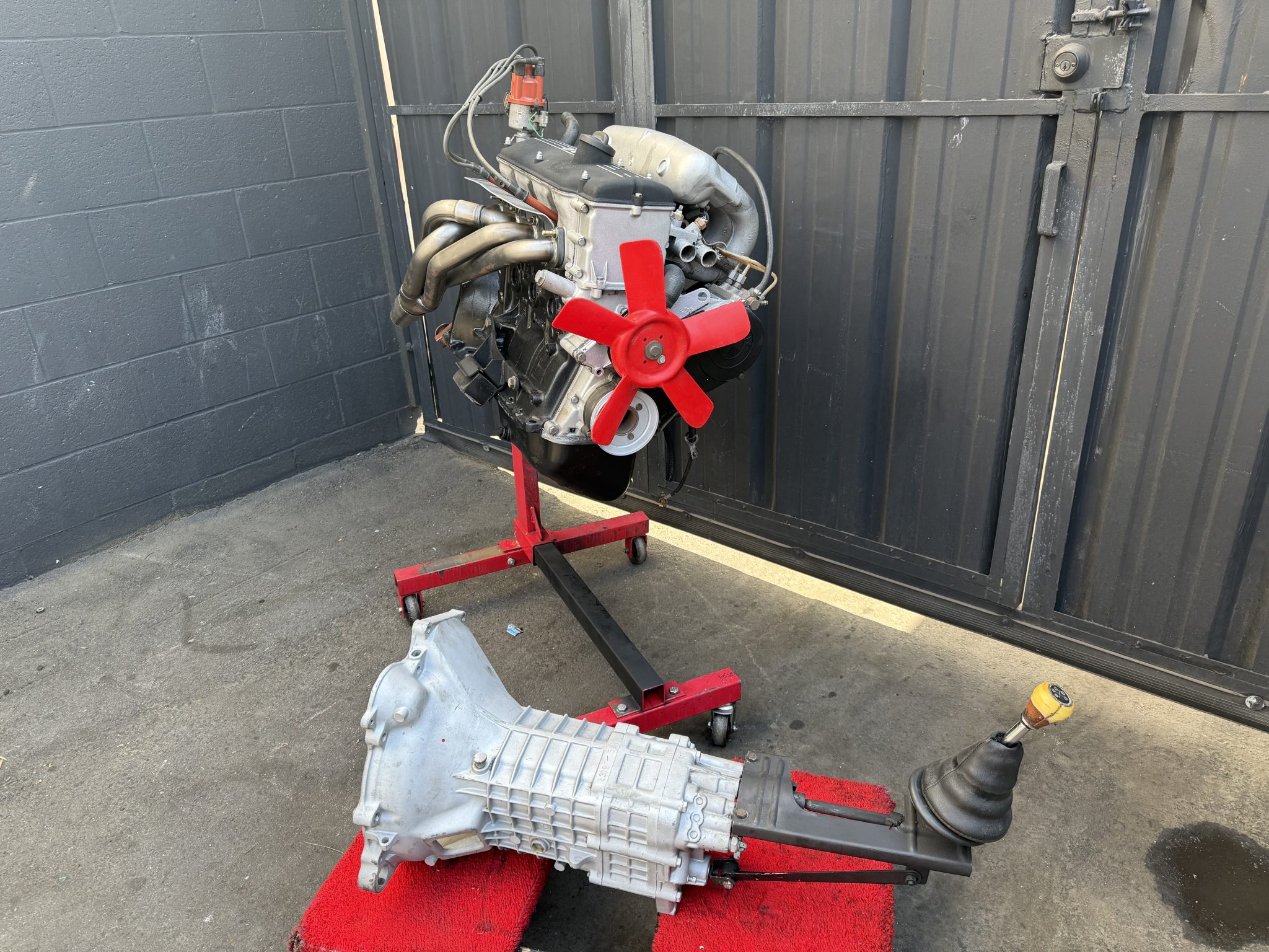 BMW M10 Engine w/Mechanical Fuel Injection and Getrag 5-Speed Gearbox - Image 2