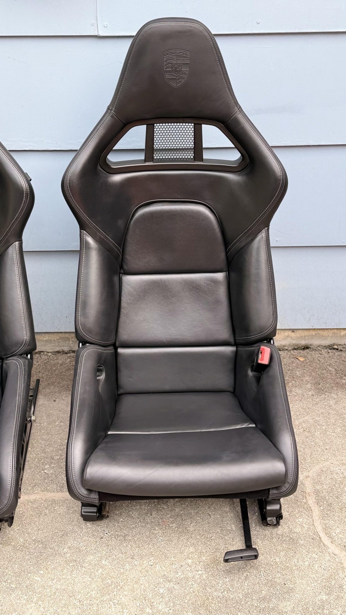 Porsche 997 Sport Bucket Seats - Image 4