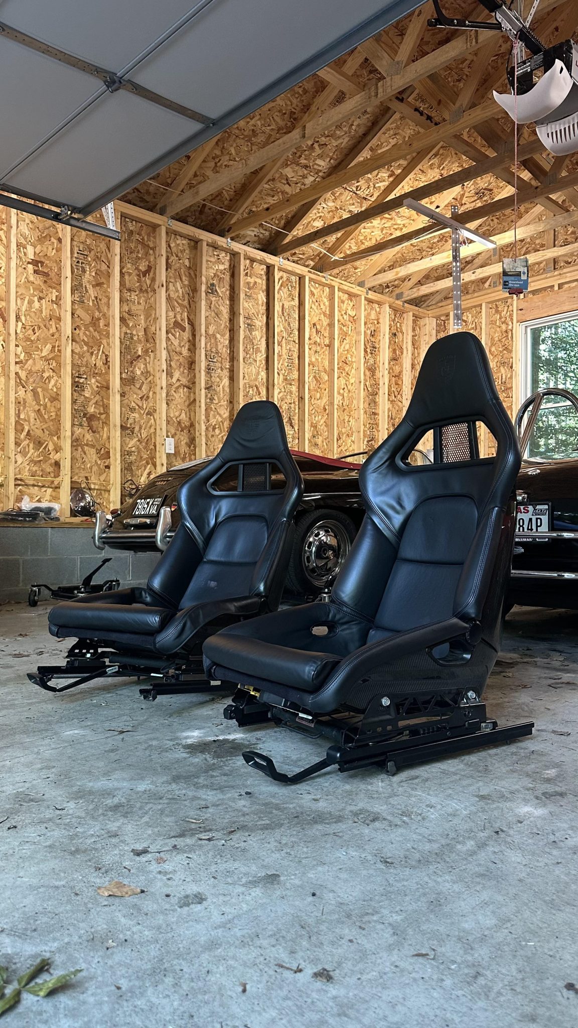 Porsche 997 Sport Bucket Seats - Image 4