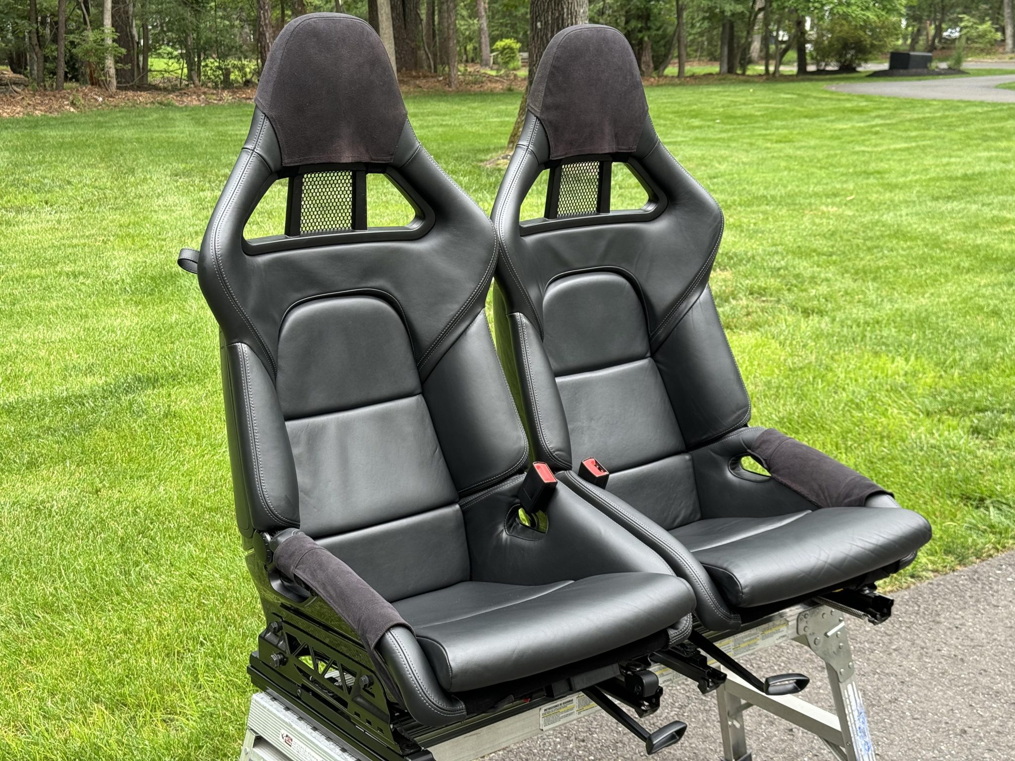 Porsche 997 Sport Bucket Seats - Image 3