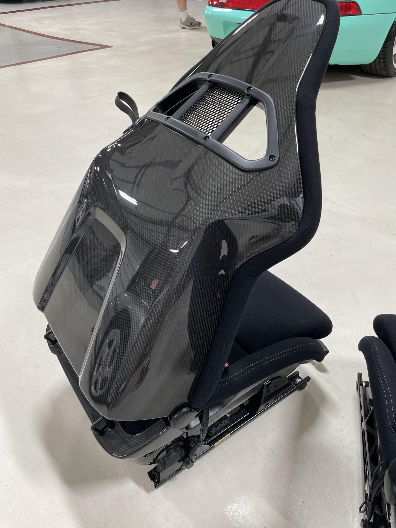 Porsche 997 Perlon Sport Bucket Seats - Image 2
