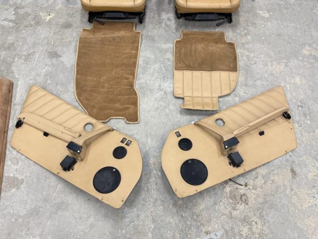Recaro Porsche Sport Seats & 964 Interior Components - Image 4