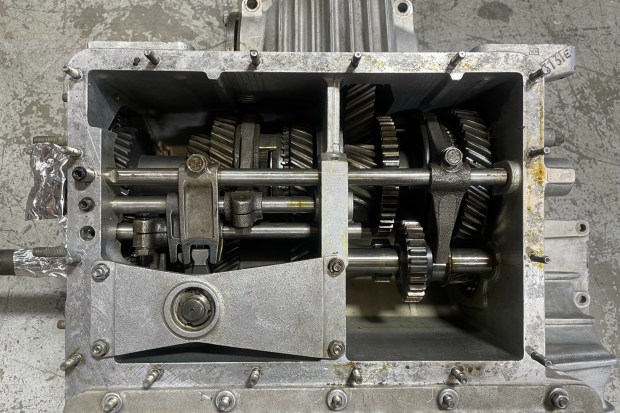 Dino 246 GT Transaxle - Image 4