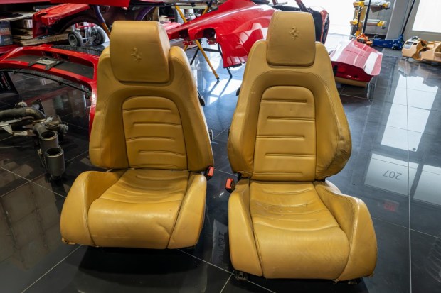 Collection of Ferrari F430 Parts - Image 6