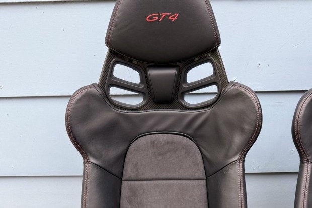 Porsche Cayman GT4 Lightweight Bucket Seats - Image 6