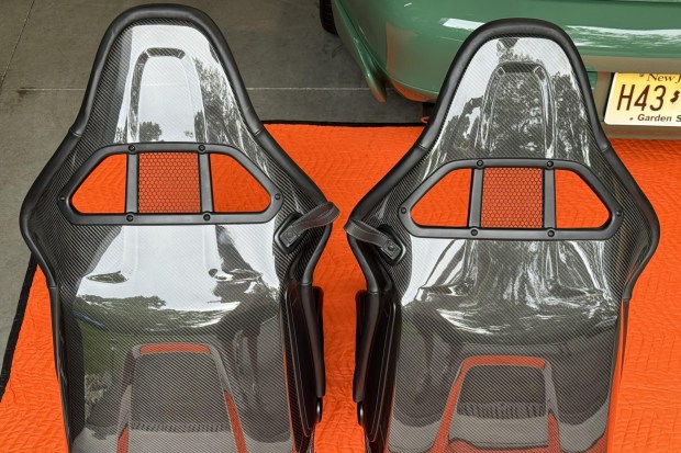 Porsche 997 Sport Bucket Seats - Image 5