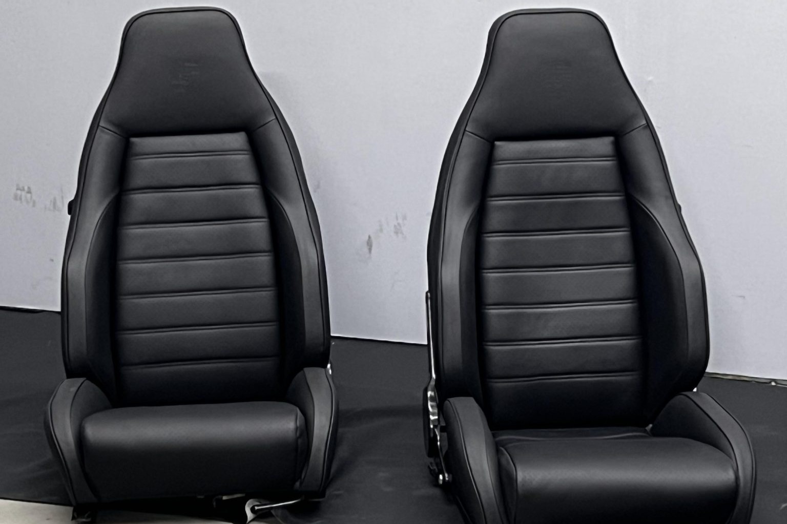 No Reserve: Recaro Sport Seats for Porsche 911