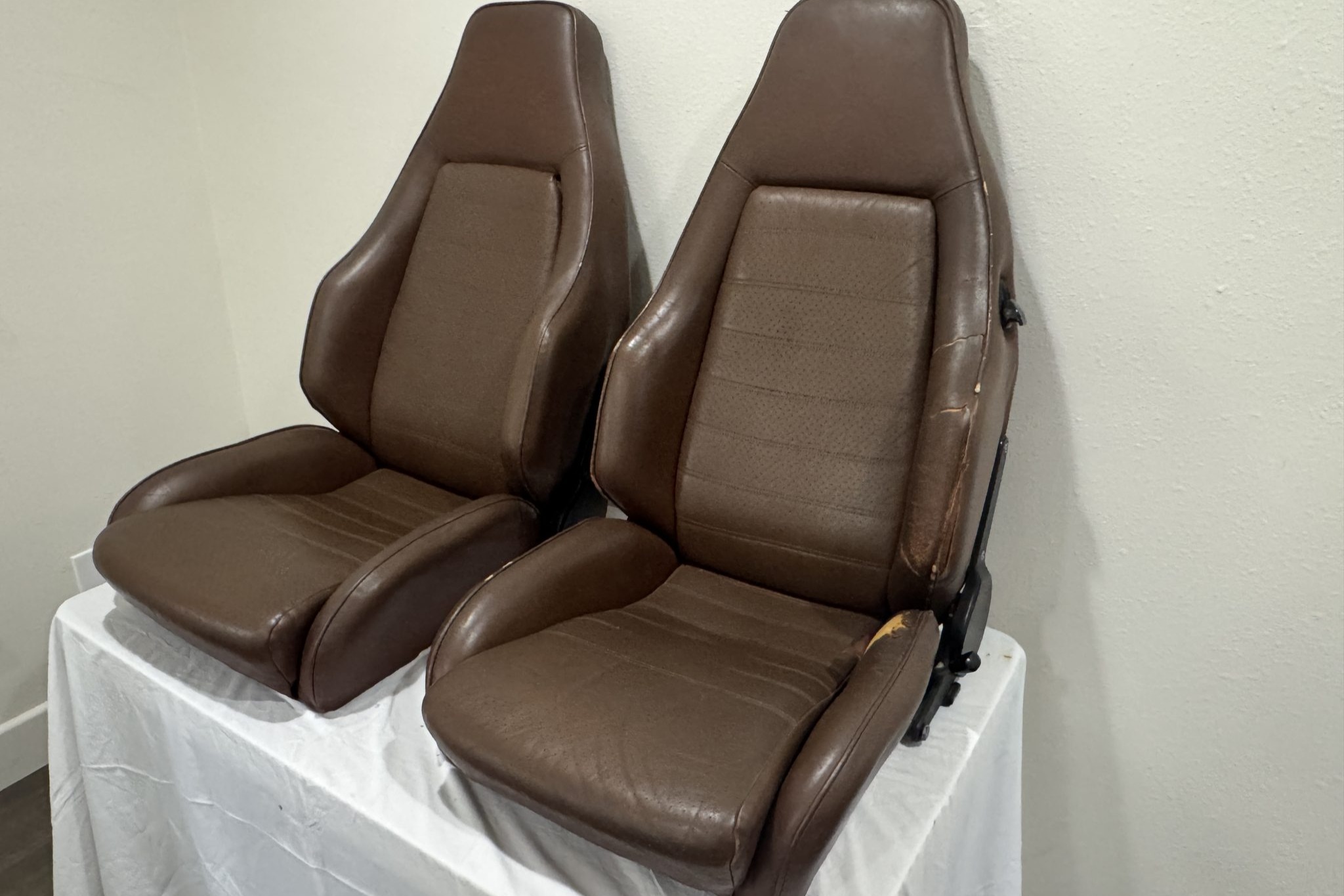 No Reserve: Recaro Sport Seats for Porsche 911