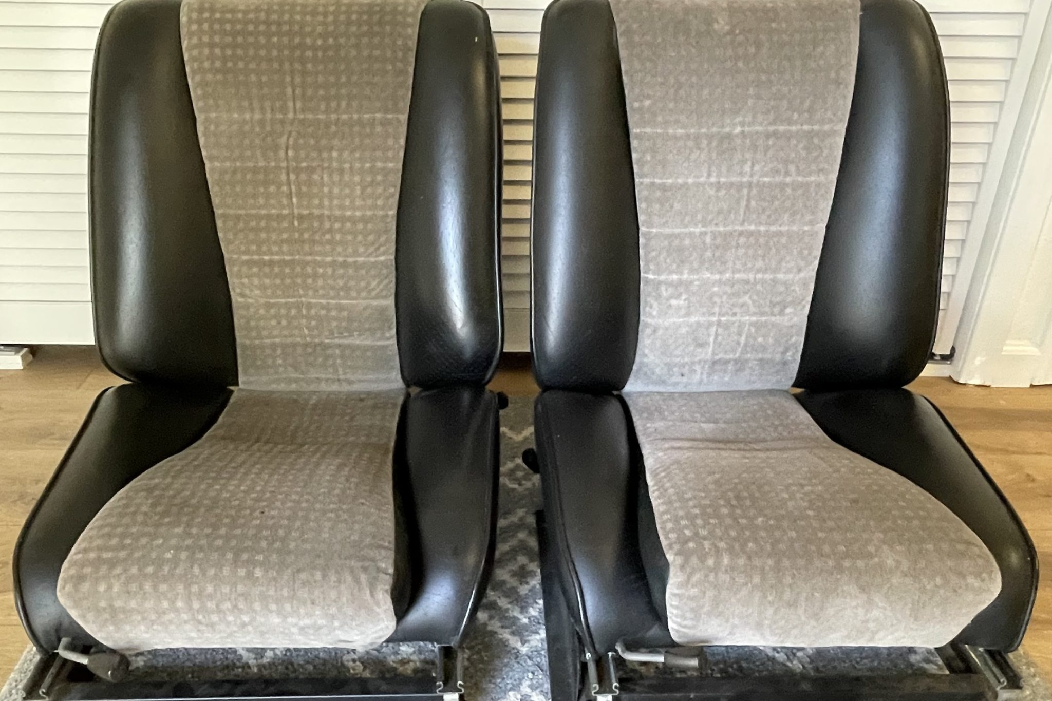 No Reserve: Recaro Sport Seats for Porsche 911