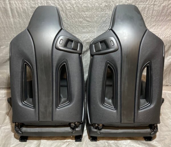OEM 2015-2020 BMW F82 M4 Competition Black Merino Leather Front Seats - Carbon Bucket Seats